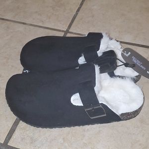 Secret treasures fur clogs outsole new